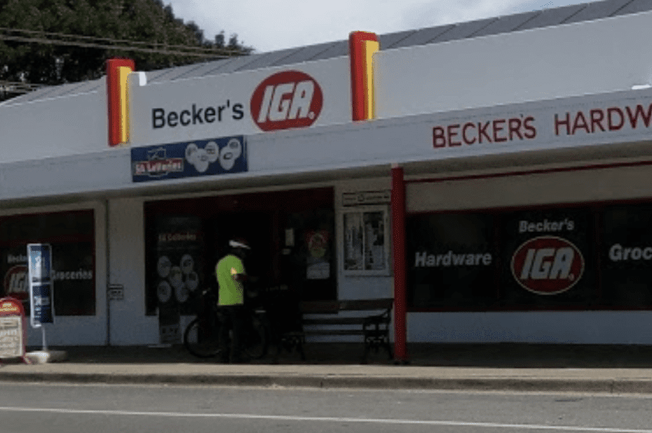 Beckers IGA Auburn
